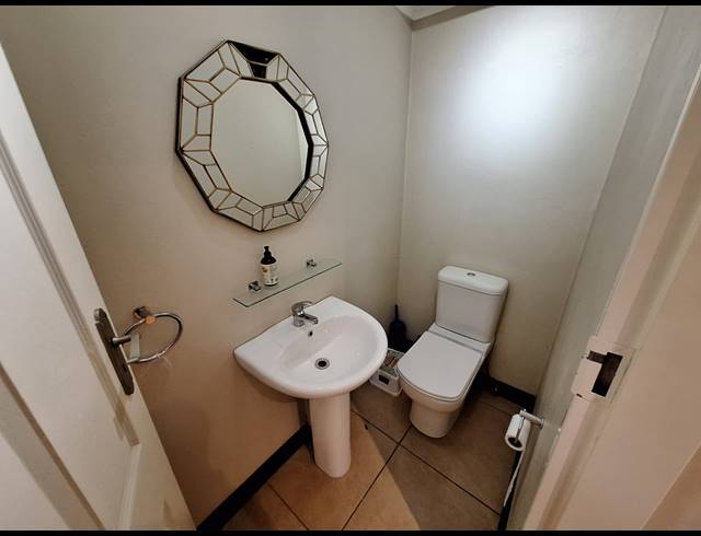 4 BEDROOM HOUSE FOR SALE IN VANDERBIJLPARK SE 8